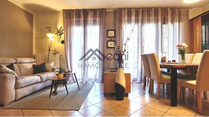 4 LOCALI, GIARDINO PRIVATO, CANTINA, POSTO AUTO E BOX