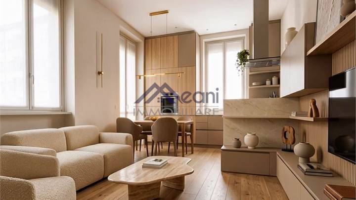 3 LOCALI RISTRUTTURATO CON BALCONE E CANTINA